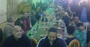 للعام الثالث فى قنا.. سحور جماعي بمشاركة 1000 شخص بشارع المعنا