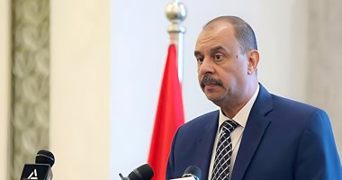 محافظ سوهاج يوجه بشرح قانون التصرف فى أملاك الدولة وتسهيل إجراءات التقديم للمواطنين