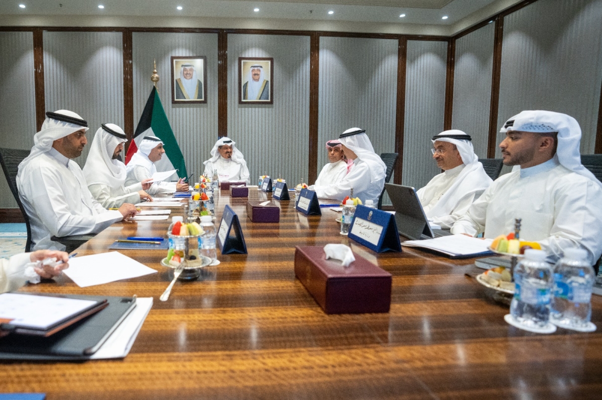 العبدالله: مراجعة الهياكل الحكومية وإعادة تنظيمها بما يسهم في استثمار موارد الدولة