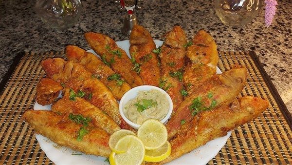 طريقة عمل السمك البربوني المقلي بمذاق لا يقاوم
