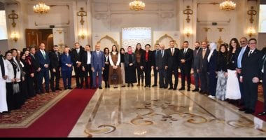 مجلس الشيوخ يجمع أعضاءه على مائدة إفطار رمضاني.. وعصام فريد