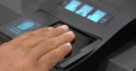 تطبيق نظام البصمة على العاملين في الجمعيات التعاونية