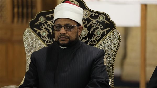 أمين البحوث الإسلاميَّة مهنئًا عمَّال مصر بعيدهم