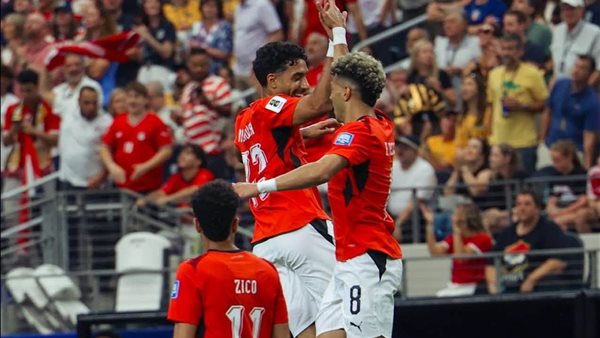 رأسية إمام عاشور تمنح منتخب مصر الأفضلية أمام أستراليا في الشوط الأول