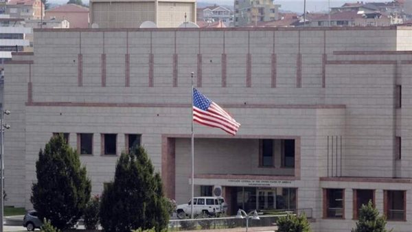 السفارة الأمريكية في بيروت: لبنان يقف اليوم على مفترق طرق وأمام شعبه فرصة تاريخية لاستعادة وطنه