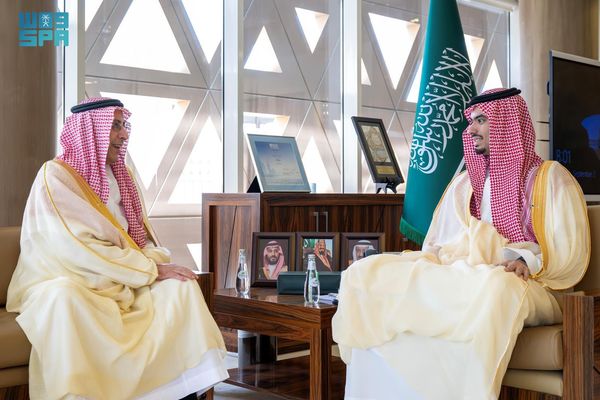 راكان بن سلمان يستقبل الرئيس التنفيذي للهيئة الملكية لمدينة الرياض