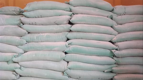 ضبط 16 طن دقيق مدعم و5 ملايين جنيه حصيلة قضايا اتجار بالنقد الأجنبي خلال 24 ساعة
