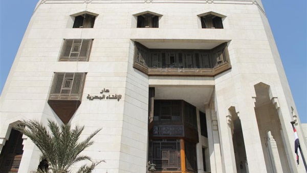 هل يجوز الصلاة في القطار عند دخول الوقت؟.. الإفتاء توضح الحكم الشرعي