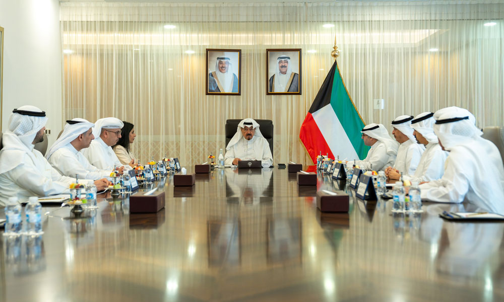 سمو رئيس مجلس الوزراء يترأس اجتماعا لبحث سبل تطوير البنية التحتية واللوجستية