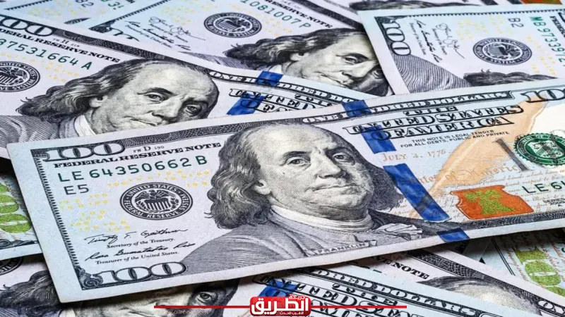 سعر الدولار يتراجع 50 قرشًا أمام الجنيه خلال التعاملات الصباحية