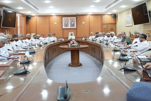 مناقشةُ مجالات التعزيز والاستجابة لحمّى الضنك بمحافظة جنوب الباطنة
