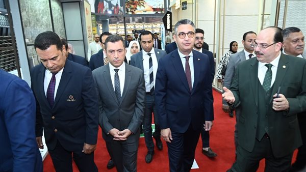 وزير التموين يفتتح فعاليات الدورة الـ18 لمعرض “سيراميكا ماركت"