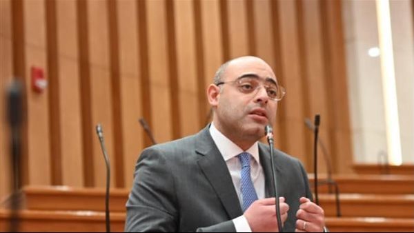 النائب أحمد فايد يقدم مقترحا بانضمام مصر لمجلس القطب الشمالي بصفة مراقب