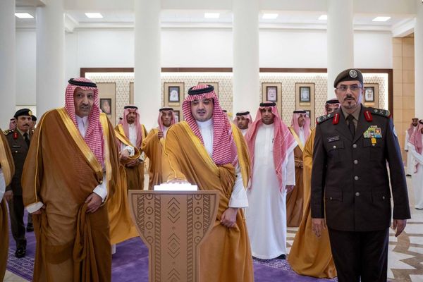 عبدالعزيز بن سعود يضع حجر الأساس لمقر قيادة القوة الخاصة للأمن البيئي بمنطقة الباحة