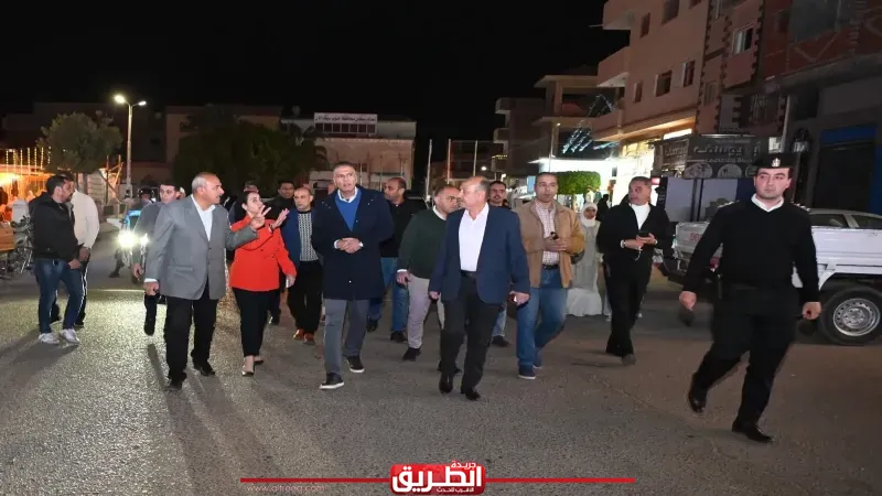 لمتابعة الخدمات والوقوف على احتياجات المواطنين.. محافظ جنوب سيناء يقوم بجولة بالطور