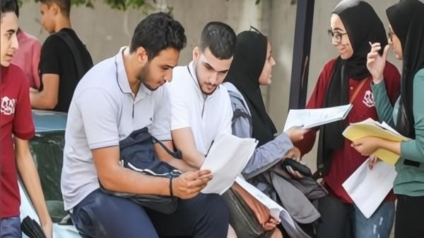 شكاوى من أولياء أمور بالمنوفية بشأن التحويل لنظام البكالوريا، والتعليم تنفي وجود إجبار