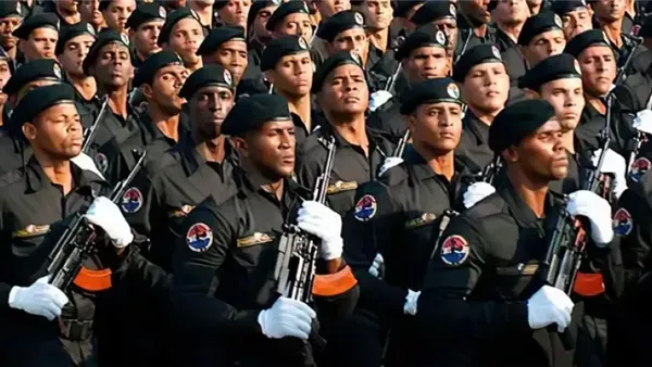 الاستخبارات الأمريكية تتهم روسيا بتزويد كوبا بطائرات مسيرة