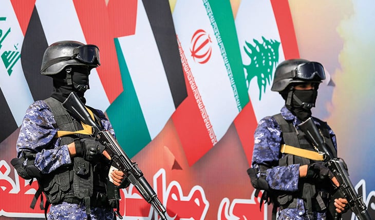 جبهة اليمن تعود للواجهة: الحوثيون يجددون قصف إسرائيل ويغلقون باب المندب أمام سفنها