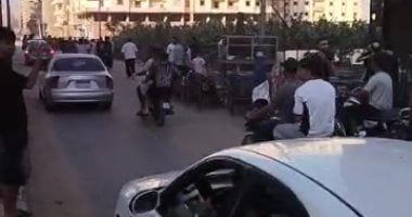 البنهاوية بيحتفلوا في الشارع بتأهل المنتخب المصري بكأس العالم