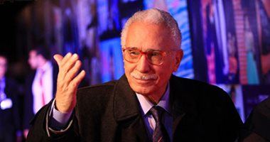 طارق لطفى وخالد سليم ينعيان الفنان عبد الرحمن أبو زهرة