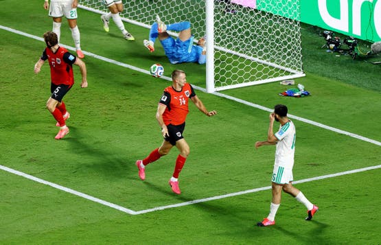 هدف في الدقيقة 96 يحطم حلم إيران ويمنح النمسا بطاقة التأهل