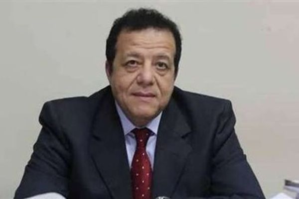 عاطف عبد اللطيف: إشغالات الصيف تصل إلى 90% في بعض المدن السياحية