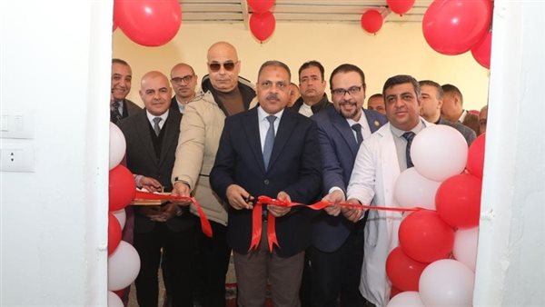 محافظ الشرقية يفتتح وحدة الأشعة المقطعية بالقرين