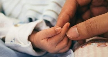 5 حالات صحية تعانى منها الأمهات بعد الولادة