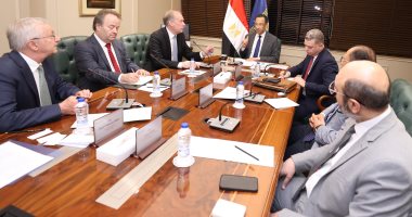 وزير الاتصالات: زيادة تصنيع هواتف نوكيا فى مصر إلى 2 مليون جهاز خلال 2026