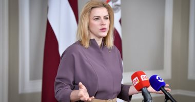 رئيسة وزراء لاتفيا تعلن استقالتها من منصبها بشكل مفاجئ