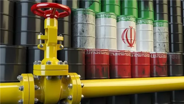 وول ستريت جورنال: واشنطن تسمح لإيران ببيع النفط فور توقيع اتفاق إنهاء الحرب