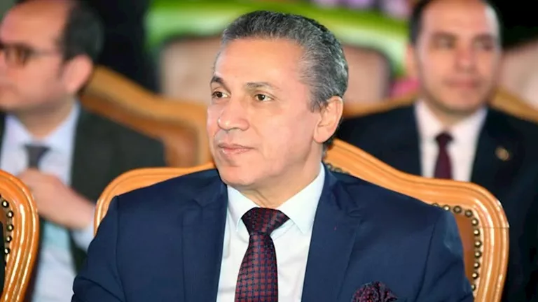 توضيح جديد بشأن مقترح التبرع لسداد ديون مصر