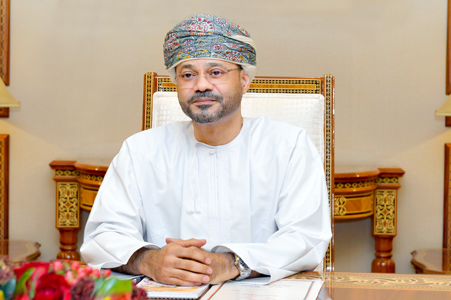 وزير خارجية عُمان: الولايات المتحدة فقدت السيطرة على سياستها الخارجية