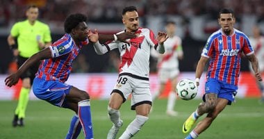 كريستال بالاس ضد رايو فاليكانو.. شوط أول سلبي في نهائي دوري المؤتمر
