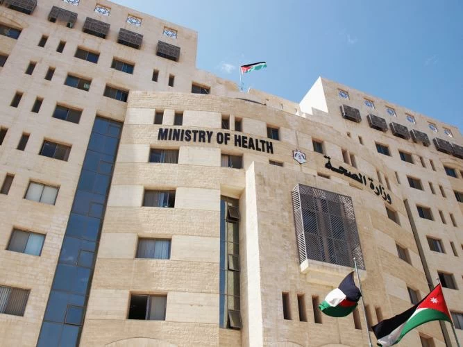 بعد تناول عشاء «الهاشمية».. مطعم في الأردن يرسل 138 زبوناً إلى المستشفى!