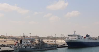 إغلاق ميناء العريش البحري بسبب الرياح الشديدة وانعدام الرؤية