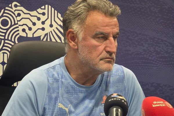 مدرب نيوم قبل لقاء الاتفاق : تشكيلة الفريق هي نفس الأسماء التي شاركت أمام الهلال