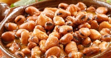 سر مسمار البطن.. لماذا يتربع الفول على عرش الوجبات الأكثر صمودا في الصيام؟