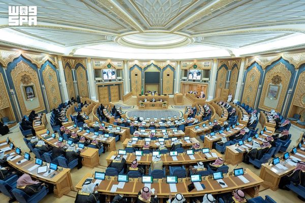 «الشورى» يدعو لرصد ومكافحة الاستخدام غير المشروع للذكاء الاصطناعي