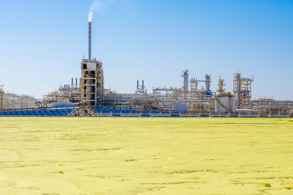 إنتاج الكبريت في سلطنة عُمان يقدر بـ 240 طنًّا يوميًّا