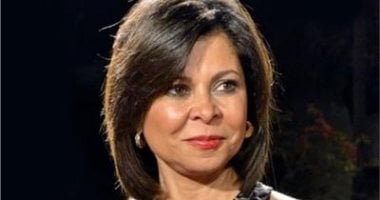 على الدف وبالزغاريد.. نجوم مهرجان أسوان يحتلفون بعيد ميلاد سلوى محمد على