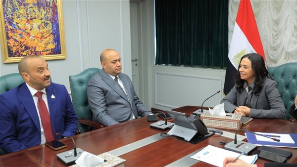 وزيرة التضامن تواصل لقاء أعضاء مجلس النواب، وتوجه بسرعة التعامل مع طلبات دوائرهم