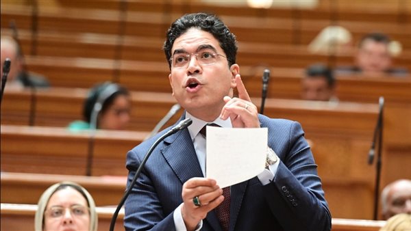 النائب ضياء الدين داود: البرلمان يعاني من غياب "البوصلة التشريعية" والحكومة استنفدت فرصها.. ولا توجد حياة سياسية حقيقية دون إعلام حر وصحافة مستقلة (حوار)