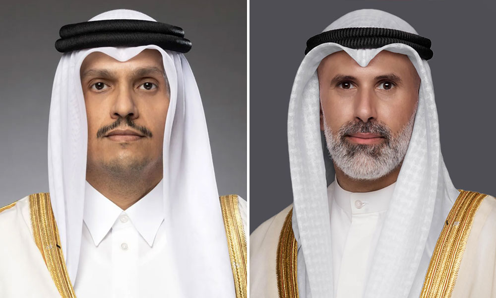 وزير الخارجية الكويتي يجري اتصالا مع رئيس الوزراء وزير الخارجية القطري تناول تطورات الأحداث بالمنطقة