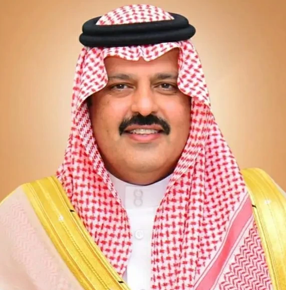 أمير حائل ونائبه يقدّمان واجب العزاء في وفاة ليلى الدوسري