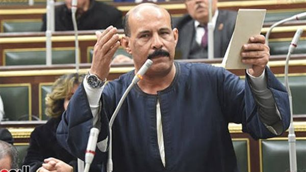 برلماني يتقدم بيان عاجل بشأن تأخر صرف مستحقات مزارعي قصب السكر