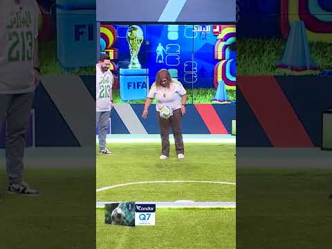 مدربة فريق #شبيبة_القبائل النسوي #نعيمة_لعوادي دارتلها الرود فـ #الاستوديو بـ ليجونغل
