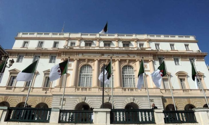 بعد الفراغ من تمرير أبرز القوانين.. ترقب في الجزائر لاستدعاء الهيئة الناخبة للتشريعيات بداية الأسبوع المقبل