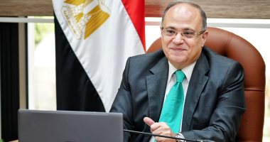 رئيس هيئة الدواء: تعزيز منظومة التجارب الإكلينيكية فى مصر