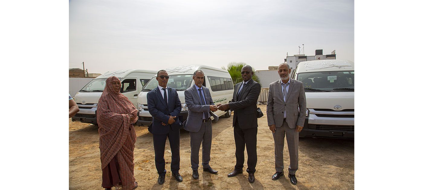 "التآزر" تسلم أربع حافلات لمركز التكوين والترقية الاجتماعية دعما للأطفال ذوي الإعاقة في نواكشوط